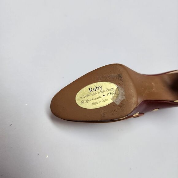 Sandy Lynam Clough 1999 Ruby Shoe Ceramic Miniature Collectible 3-1/2 in - Picture 7 of 7